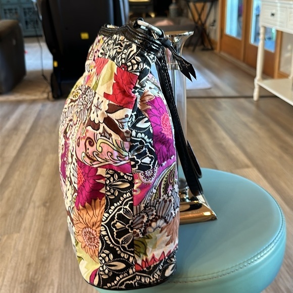 Vera Bradley Medley Tote Patchwork Limit Edition 2010 Shoulder Bag& pouch 2 pcs - Picture 6 of 17